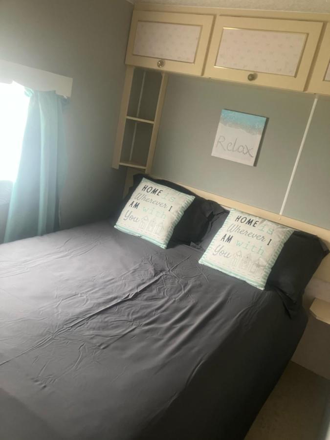 Hollie's Holidays - Static Caravan Apartment Hemsby